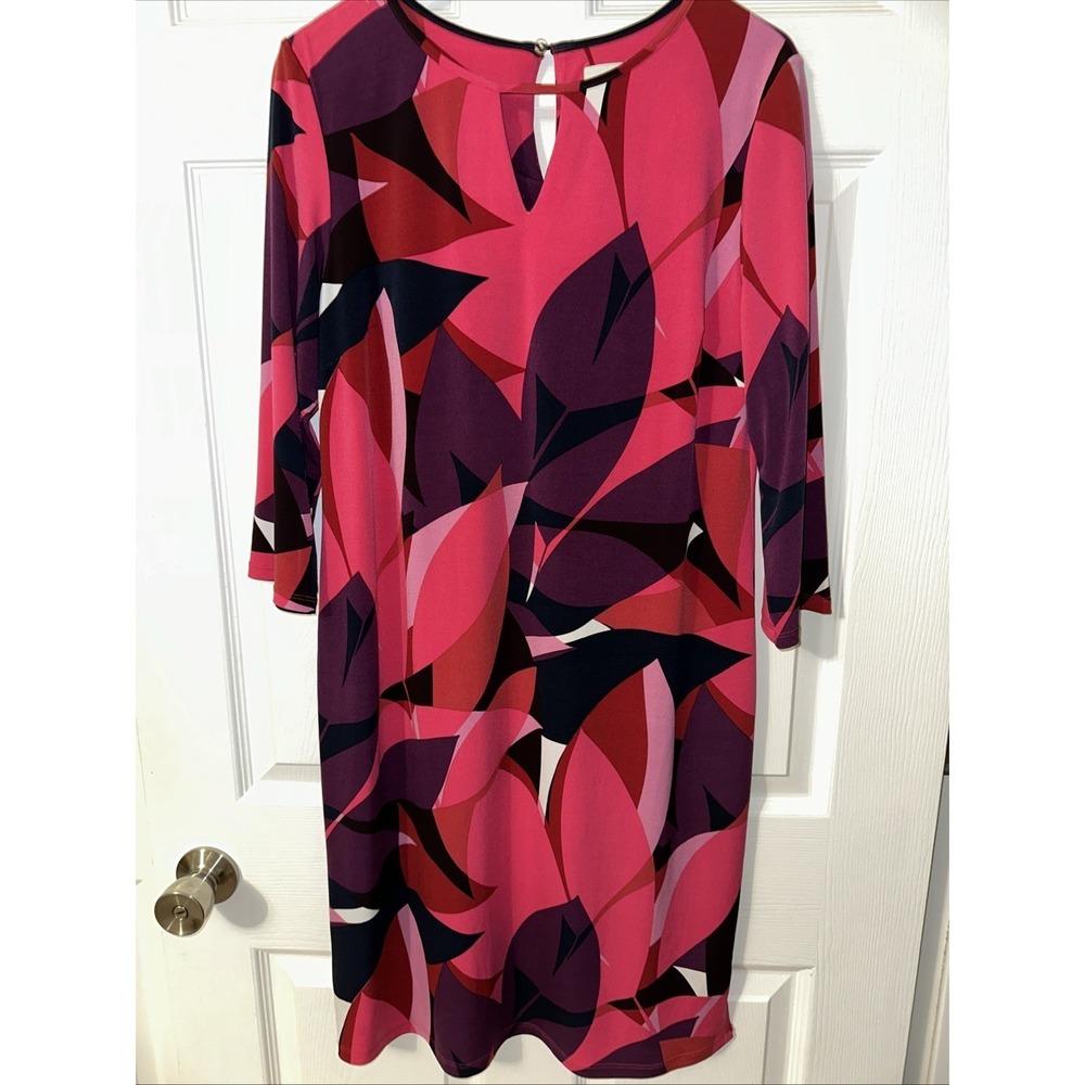Chicos Dress Womens Size 8 (1) Abstract Print Stretch 3/4 Sleeve No Iron